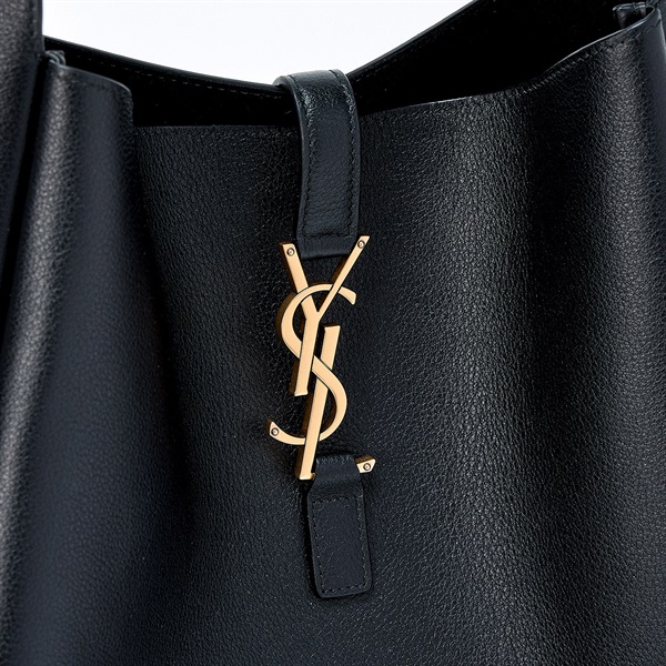SAINT LAURENT ル・サンカセット ラージ ショルダーバッグ ブラック ゴールド グレインレザーの画像4