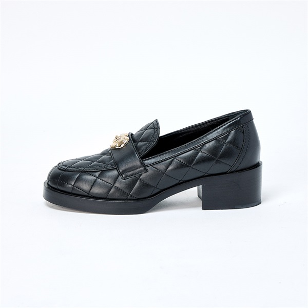 CHANEL マトラッセ ココマーク ローファー 36 1/2 C ブラック レザーの画像3