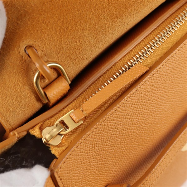 CELINE ベルトバッグ ナノ ハンドバッグ イエロー ゴールド グレインドカーフの画像16