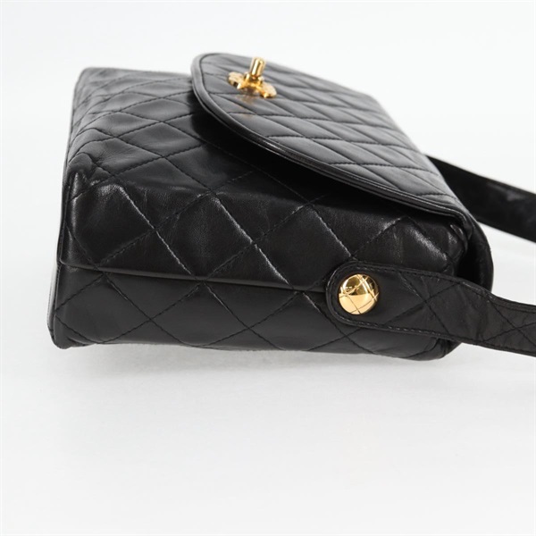 CHANEL マトラッセ ショルダーバッグ ブラック ゴールド ラムスキンの画像3