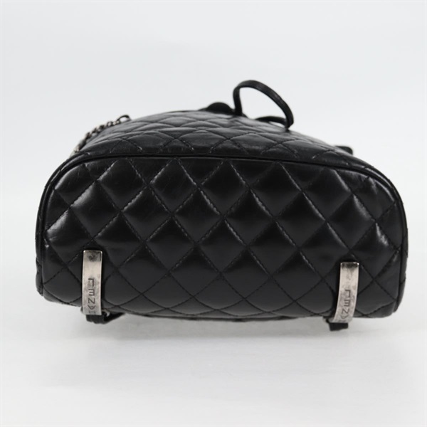 CHANEL マトラッセ 2015年 バックパック ブラック シルバー ラムスキンの画像3