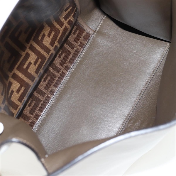 FENDI ピーカブーエックスライト ハンドバッグ ホワイト シルバー レザーの画像9