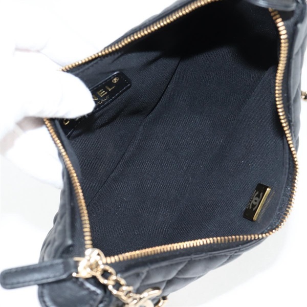 CHANEL マトラッセ スモールホーボー ショルダーバッグ AS3917 ブラック ゴールド ラムスキンの画像9