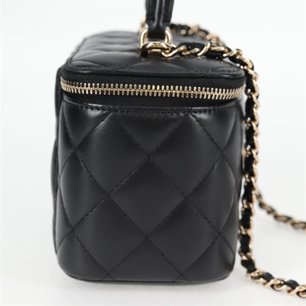 CHANEL マトラッセ 2WAYバニティバッグ 2021年 ショルダーバッグ ブラック ゴールド ラムスキンの画像4