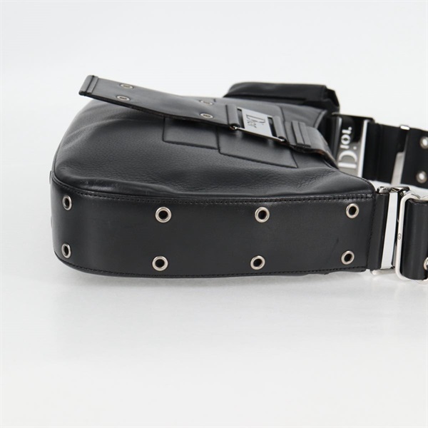 Christian Dior ストリートシック ショルダーバッグ ブラック シルバー レザーの画像3