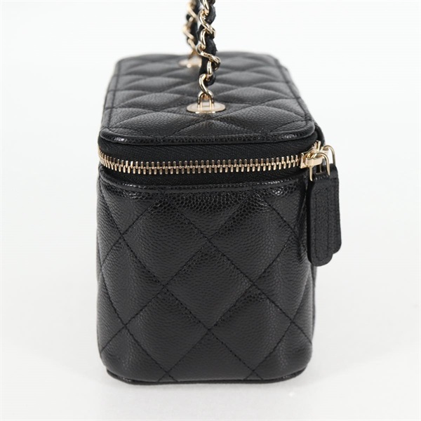 CHANEL マトラッセ ショルダーバッグ ブラック ゴールド キャビアスキンの画像3