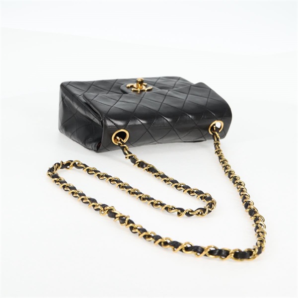 CHANEL ミニ マトラッセ シングルフラップシングルチェーン 18 ショルダーバッグ ブラック ゴールド ラムスキンの画像5