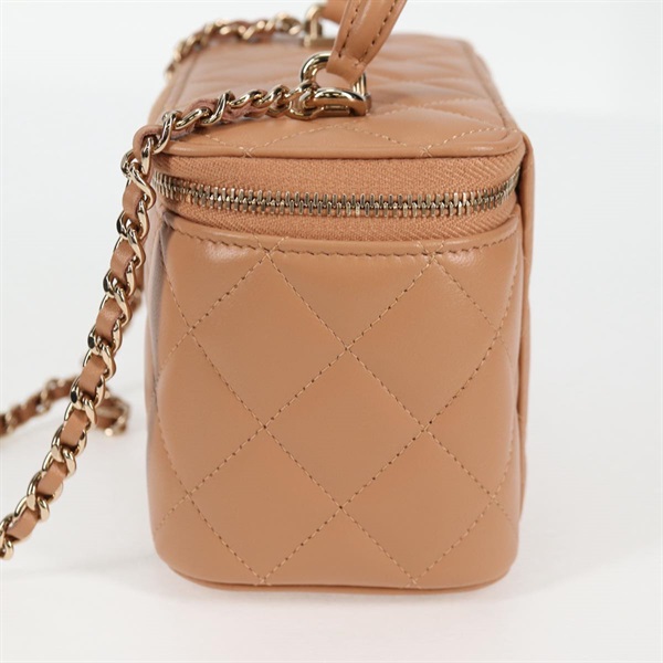 CHANEL マトラッセ チェーンバニティ ショルダーバッグ キャメル ゴールド ラムスキンの画像3