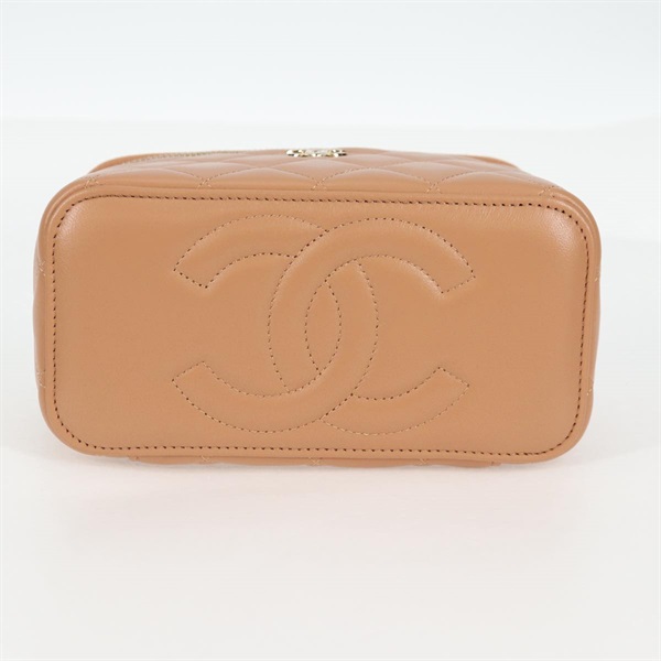 CHANEL マトラッセ チェーンバニティ ショルダーバッグ キャメル ゴールド ラムスキンの画像6