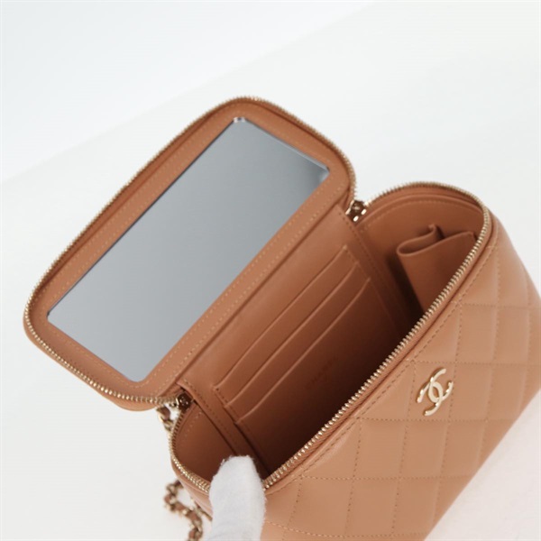 CHANEL マトラッセ チェーンバニティ ショルダーバッグ キャメル ゴールド ラムスキンの画像9