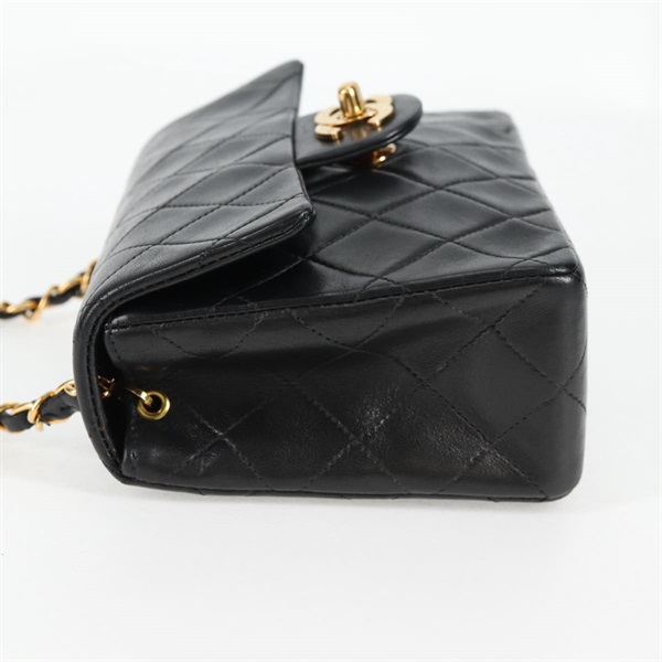 CHANEL ミニ マトラッセ シングルフラップシングルチェーン 18 ショルダーバッグ ブラック ゴールド ラムスキンの画像3