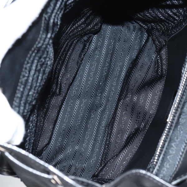 PRADA トライアングル バックパック ブラック シルバー ナッパレザーの画像10
